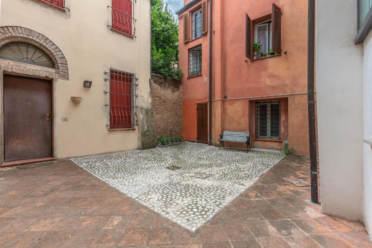 Ferrara Center Apartment X3 Kültér fotó